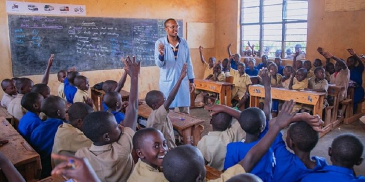 Rwanda Increases Teachers Salary By 88 Percent
