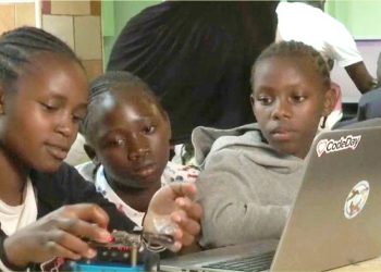 Coding classes for children in Nairobi’s Kibera district