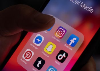 Social media as a powerful tool for job seeking In today’s digital age