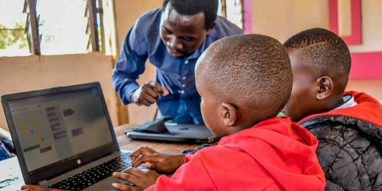 Maximising the Power of EdTech in Africa: Transforming Education Through Technology