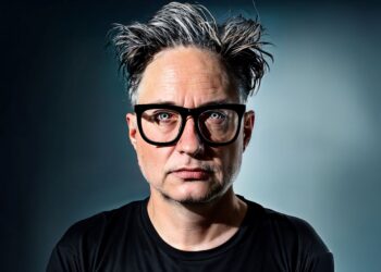 The Art of bridging creativity and technology