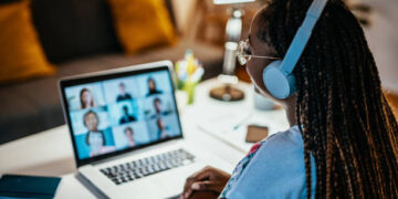 Can Teachers Earn More Online?