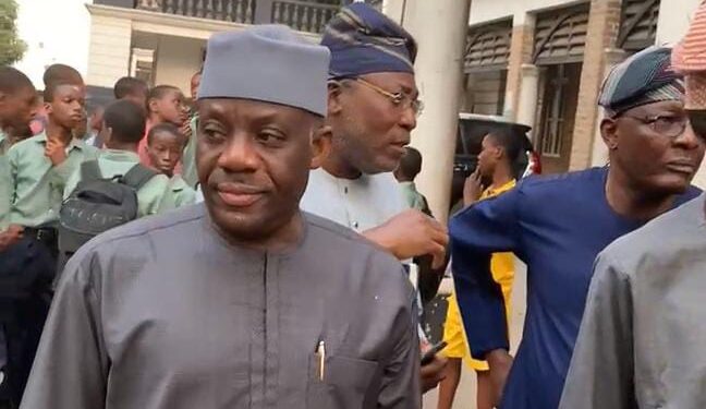 Video: Minister of Education Pays Surprise Visit to King’s College – Promises Students to Upgrade Dilapidated Facilities