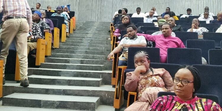 Nigerian University Bans Lecturers from Holding 6 AM, 7 PM Classes
