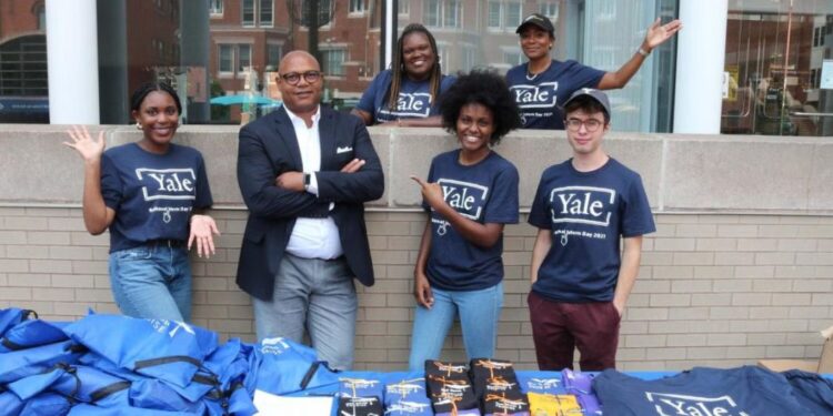 Yale University Undergraduate Internship 2025 Application Guide
