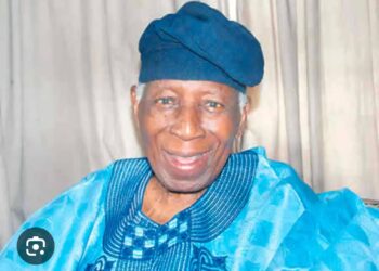 15 Notable Facts About the Late Dr. Victor Omololu Olunloyo, Former Governor of Oyo State