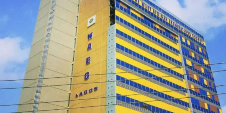 Video: WAEC revokes licences of 574 schools,blacklists 13 schools,14 supervisors over alleged malpractices