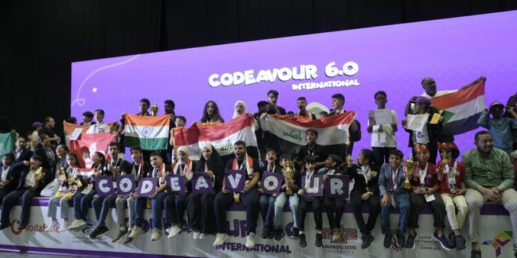 Japan Eases Student and Employment Visa Rules as US, UK Tighten Theirs