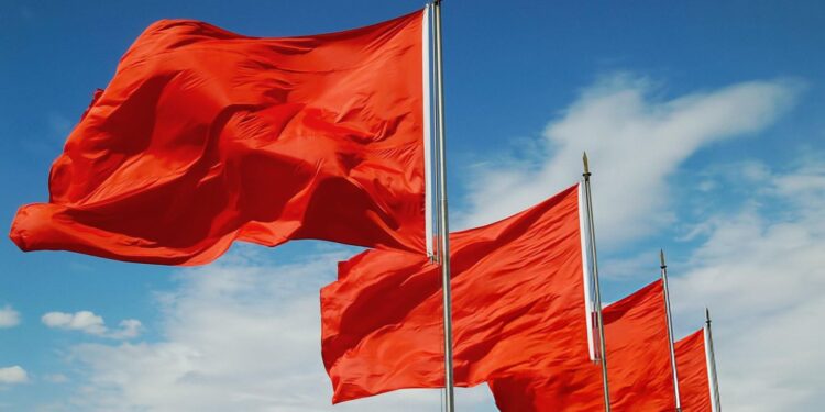 7 red flag behaviors that indicate your child needs immediate attention (Part 2)