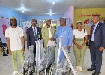 Corps Member Donates 12-Months Allowance to Federal Medical Centre Abeokuta