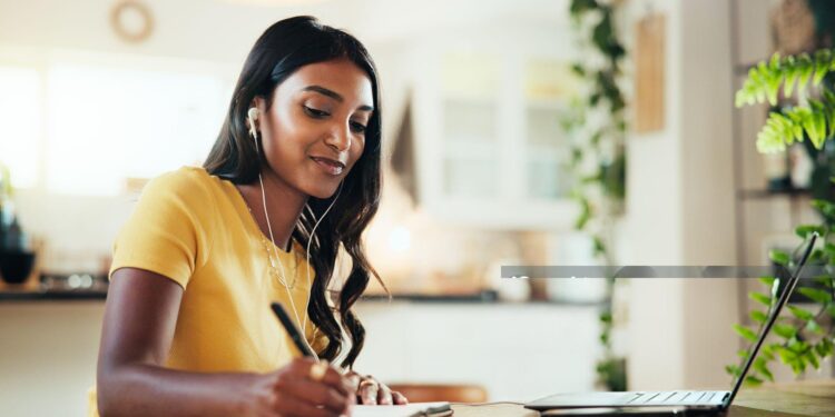 Grammar Alert II: Lack Behind or Lag Behind? – COMMON ERRORS IN ENGLISH WITH SAMUEL ALIMI