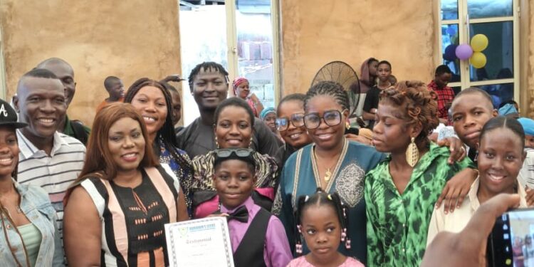 PAO Foundation, Abraham Seeds School Award 40 Scholarships in Mushin