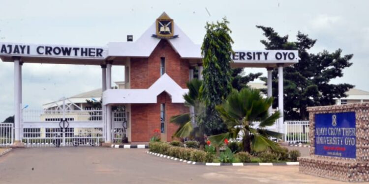 Ajayi Crowther University Appoints First Female Vice-Chancellor, Honours Outgoing VC