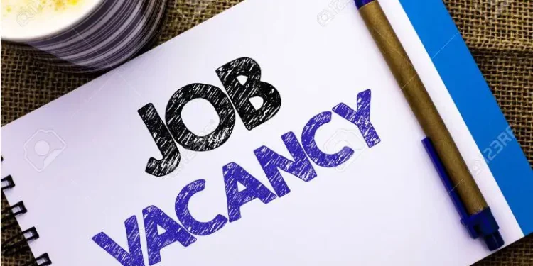 7 Smart Ways to Land a High-Paying Job in 2025 Using AI