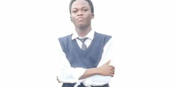 19-Year-Old Graduates with First Class in Computer Science from FUNAAB, Credits Faith and Focus for Success