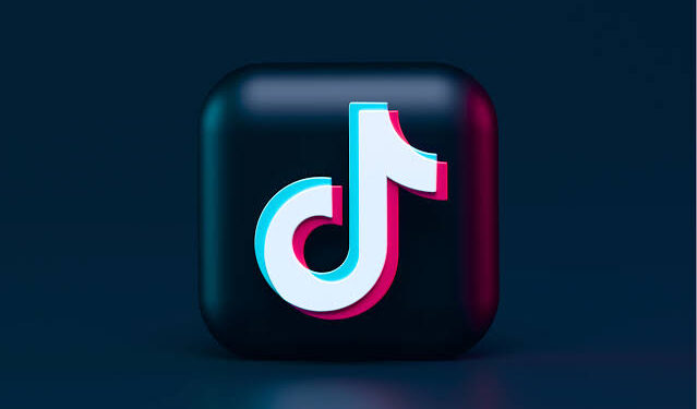 10 WAYS TO LEVERAGE TIKTOK AS  A USER