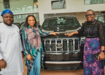 UNILAG Welcomes Minister Jumoke Oduwole in Landmark Homecoming, Showcases Locally Assembled Vehicle