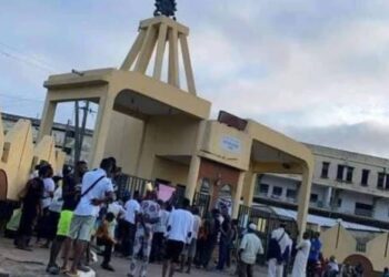 Why Ibadan Poly Students Give Management 7-Day Ultimatum to Reverse 180% Fee Hike