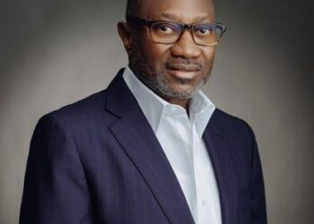 Otedola Donates ₦4bn to Augustine Varsity, Gifts ₦10m to Disabled Graduate