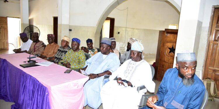 HEAD OF FUTA’S PARKS AND GARDENS ALHAJI ALI GETS ROUSING SEND OFF FROM MUSLIM COMMUNITY