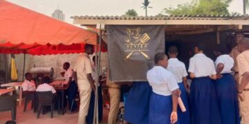 Ivorian Entrepreneur Takes School Feeding Into His Own Hands in Abidjan