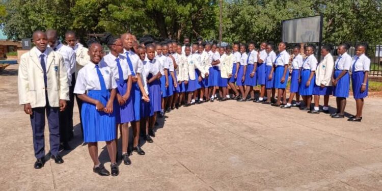 𝗦𝗺𝗼𝗼𝘁𝗵 𝗢𝗽𝗲𝗻𝗶𝗻𝗴 𝗳𝗼𝗿 𝗟𝗼𝘄𝗲𝗿 𝗦𝗶𝘅𝘁𝗵 𝗙𝗼𝗿𝗺 𝗮𝘀 𝗔𝗱𝘃𝗮𝗻𝗰𝗲𝗱 𝗟𝗲𝘃𝗲𝗹 𝗝𝗼𝘂𝗿𝗻𝗲𝘆 𝗕𝗲𝗴𝗶𝗻𝘀