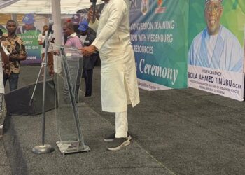 NELFUND MD Attends NDDC CNG Autogas Training Graduation Ceremony