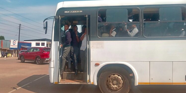 South Africa: Overcrowded Gauteng School Buses Raise Safety Concerns