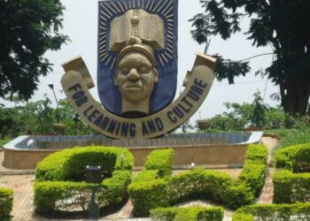 Breaking: OAU Gets 50 Buses, 30 Tricycles as New Campus Transport Rolls Out