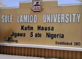 SLU to Graduate 4,109 Students, 154 Bag First Class