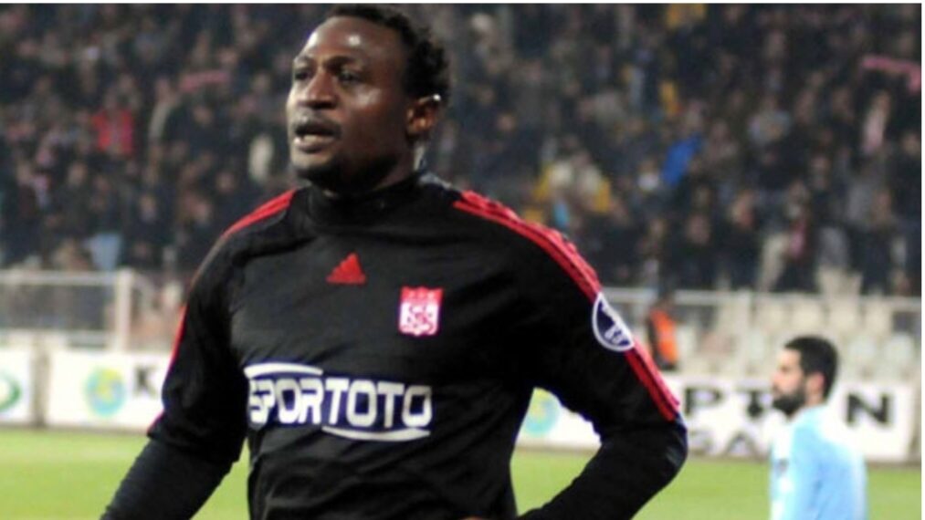 Breaking: Former Super Eagles Striker Michael Eneramo Dies After Collapsing During Match