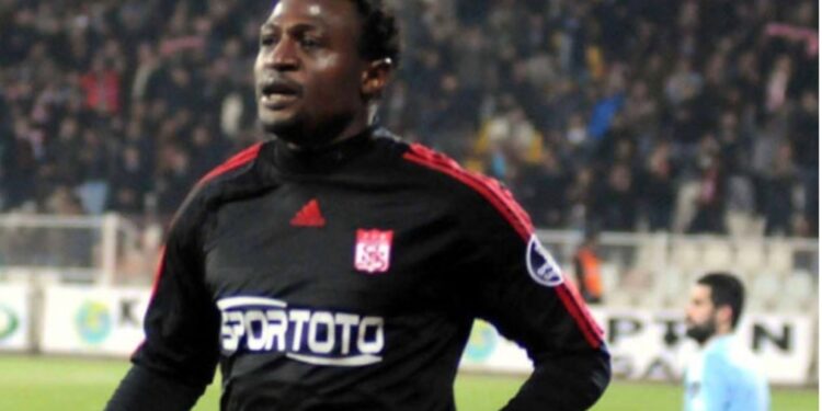 Breaking: Former Super Eagles Striker Michael Eneramo Dies After Collapsing During Match