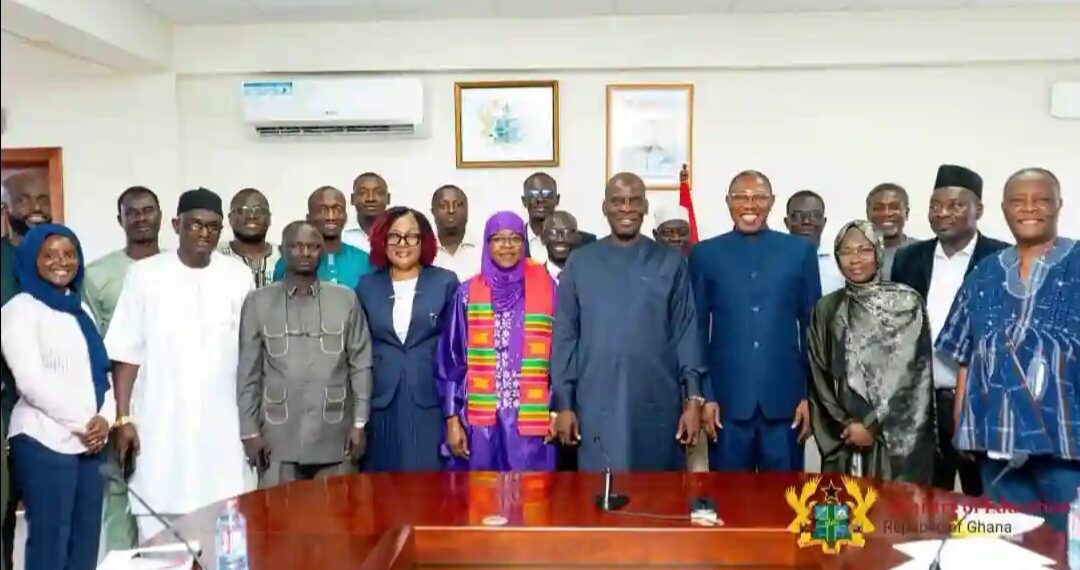 Ghana: 𝗠𝗶𝗻𝗶𝘀𝘁𝗲𝗿 𝗗𝗿𝗮𝗺𝗺𝗲𝗵 𝗟𝗲𝗮𝗱𝘀 𝗦𝘁𝘂𝗱𝘆 𝗧𝗼𝘂𝗿 𝗶𝗻 𝗚𝗵𝗮𝗻𝗮 𝘁𝗼 𝗦𝘁𝗿𝗲𝗻𝗴𝘁𝗵𝗲𝗻 𝗘𝗱𝘂𝗰𝗮𝘁𝗶𝗼𝗻 𝗥𝗲𝗳𝗼𝗿𝗺𝘀