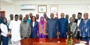 Ghana: 𝗠𝗶𝗻𝗶𝘀𝘁𝗲𝗿 𝗗𝗿𝗮𝗺𝗺𝗲𝗵 𝗟𝗲𝗮𝗱𝘀 𝗦𝘁𝘂𝗱𝘆 𝗧𝗼𝘂𝗿 𝗶𝗻 𝗚𝗵𝗮𝗻𝗮 𝘁𝗼 𝗦𝘁𝗿𝗲𝗻𝗴𝘁𝗵𝗲𝗻 𝗘𝗱𝘂𝗰𝗮𝘁𝗶𝗼𝗻 𝗥𝗲𝗳𝗼𝗿𝗺𝘀