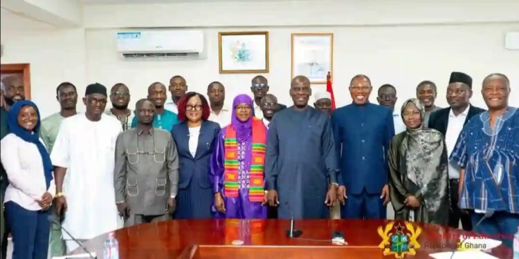 Ghana: 𝗠𝗶𝗻𝗶𝘀𝘁𝗲𝗿 𝗗𝗿𝗮𝗺𝗺𝗲𝗵 𝗟𝗲𝗮𝗱𝘀 𝗦𝘁𝘂𝗱𝘆 𝗧𝗼𝘂𝗿 𝗶𝗻 𝗚𝗵𝗮𝗻𝗮 𝘁𝗼 𝗦𝘁𝗿𝗲𝗻𝗴𝘁𝗵𝗲𝗻 𝗘𝗱𝘂𝗰𝗮𝘁𝗶𝗼𝗻 𝗥𝗲𝗳𝗼𝗿𝗺𝘀