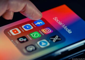 France Becomes First EU Country to Ban Social Media for Children Under 15