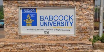 Babcock Graduates 3,521 Students as Best Graduating Student Bags ₦10m Prize