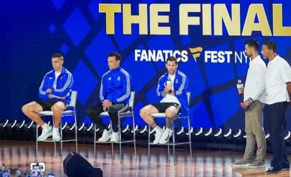 Scaloni Pays Emotional Tribute to Messi Ahead of World Cup Final