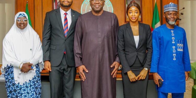 Kwara Governor Rewards Best Law School Graduates with ₦5m Each, Ivy League Scholarship Promise