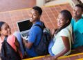 How to Balance School Life with a Side Hustle