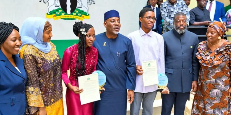 UTME Top Scorer Rejects ‘School Is a Scam’ Narrative