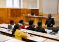 When Lecturers Are Always Right: Who Hears Students?